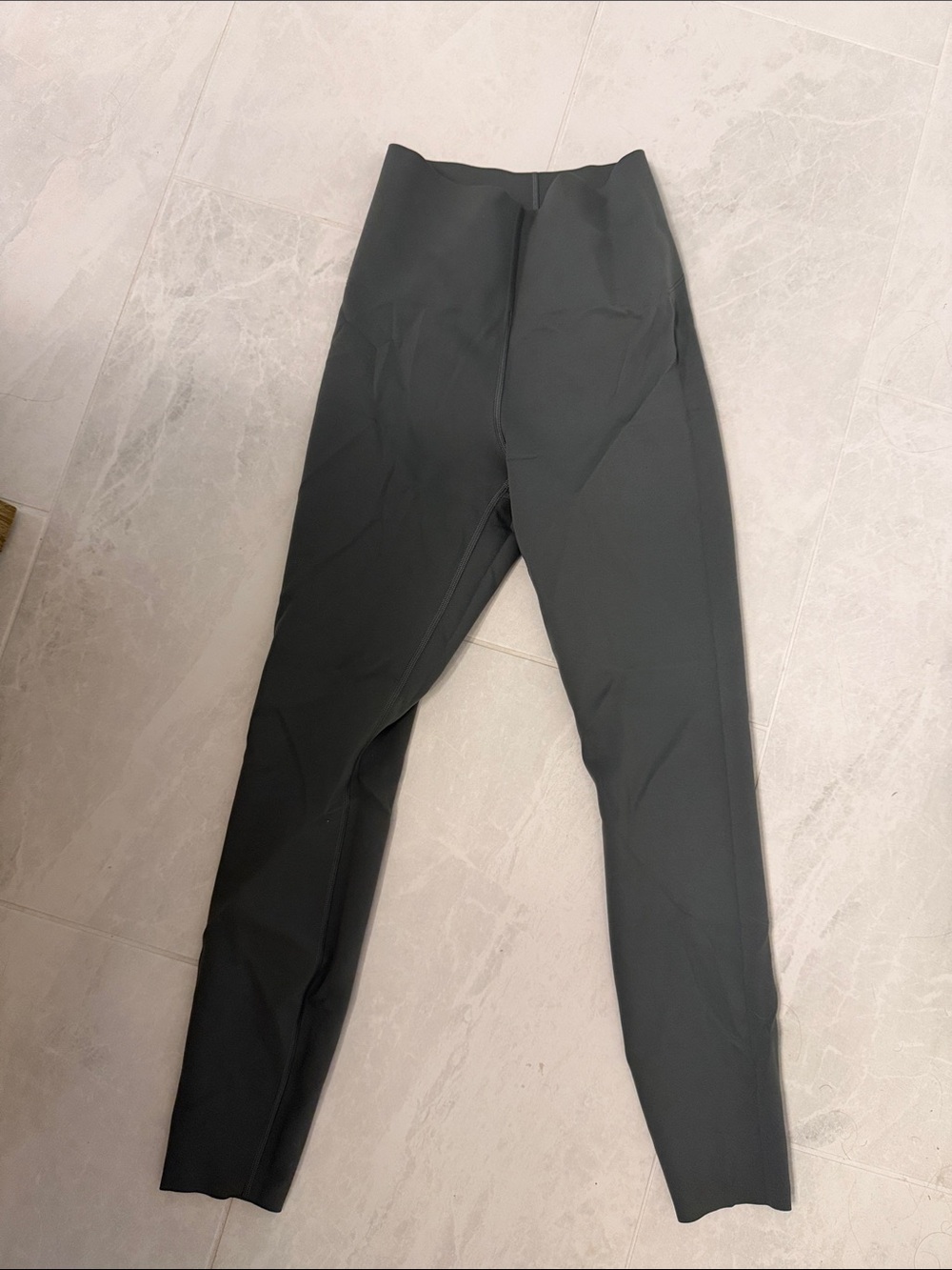 Lululemon Women's greenish grey High-Rise leggings